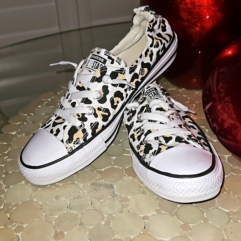 Shoreline Leopard Converse 9.5